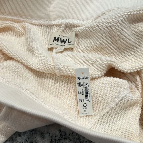 NWT size 2X- Madewell, make weekends longer size colour cream - Picture 10 of 14